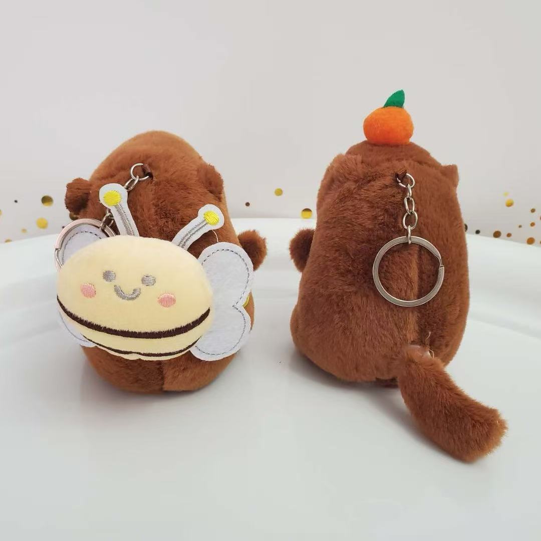 Capybara plush keychain (A)
